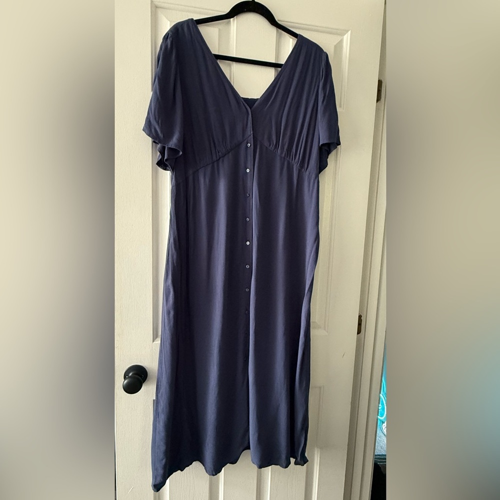 NWOT Old Navy Midi Dress